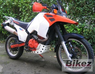 1988 Suzuki DR Big 750 S photo